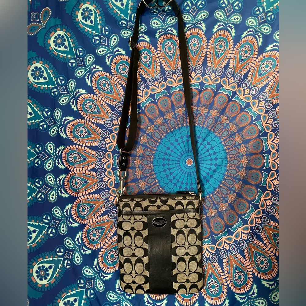 Coach crossbody purse